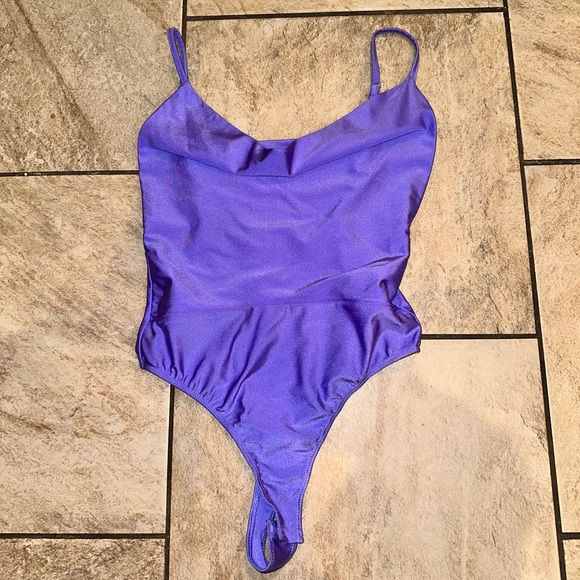 American threads bodysuit - Picture 1 of 1